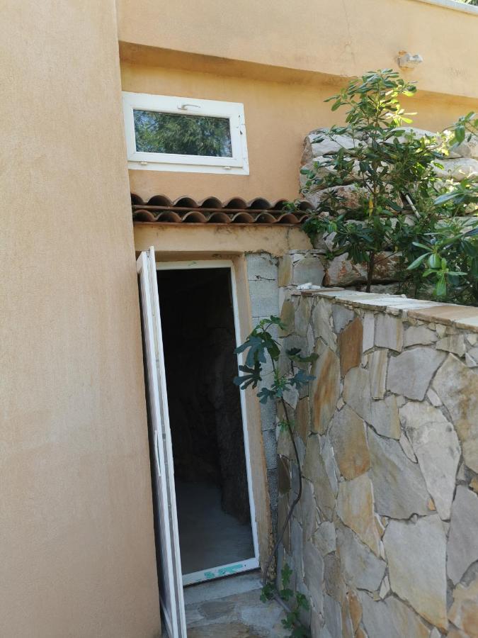 Ou Souleou Apartment Bormes-les-Mimosas Exterior photo